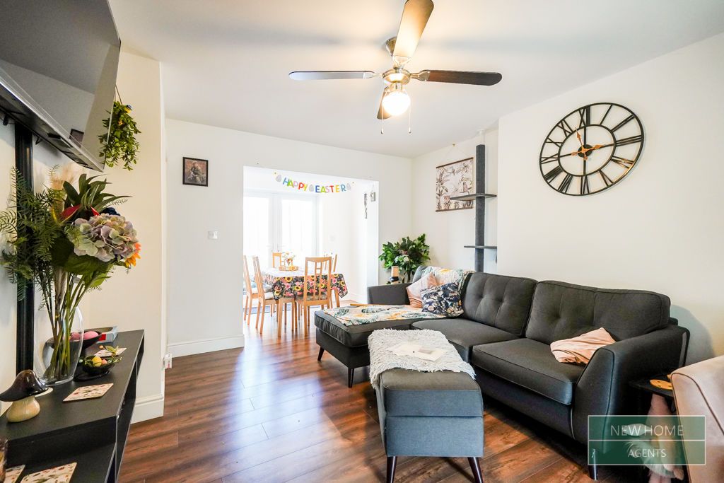 Property photo 2 of 25 Photo 17