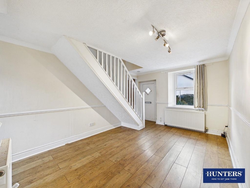 Property photo 2 of 14 Living Room