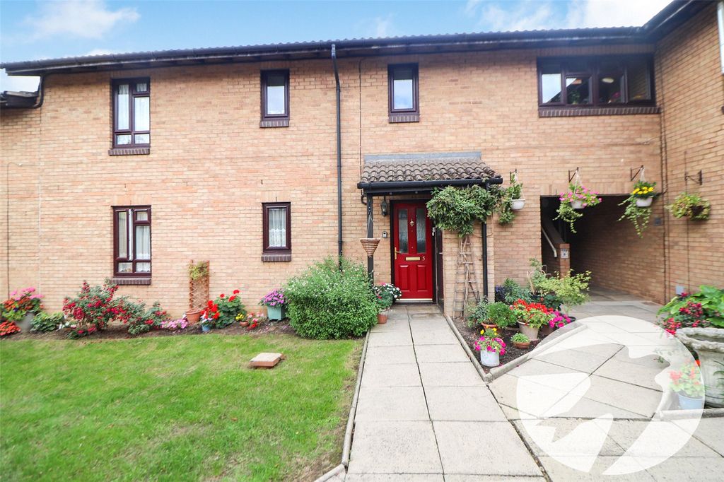 Property photo 1 of 17 Picture No. 12