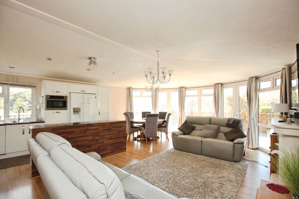 Property photo 3 of 18 Open Plan Living