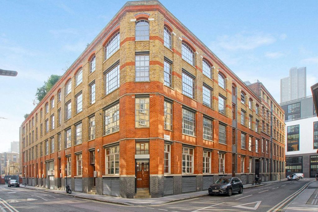 Property photo 1 of 13 13Bunderwoodrown17Lzshoreditchhoxtonoldstreetdistrictofficeshowroomstudioforsaletoletexternal1Dominionlondon.Jpg