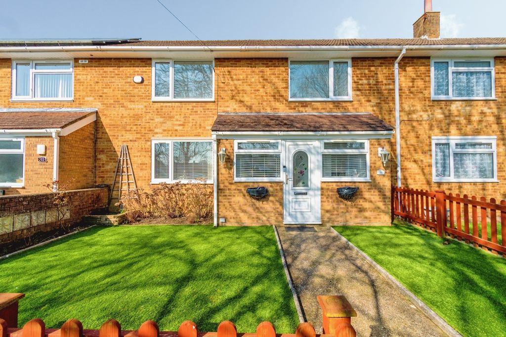 Property photo 1 of 18 Pbox-Img.Jpg