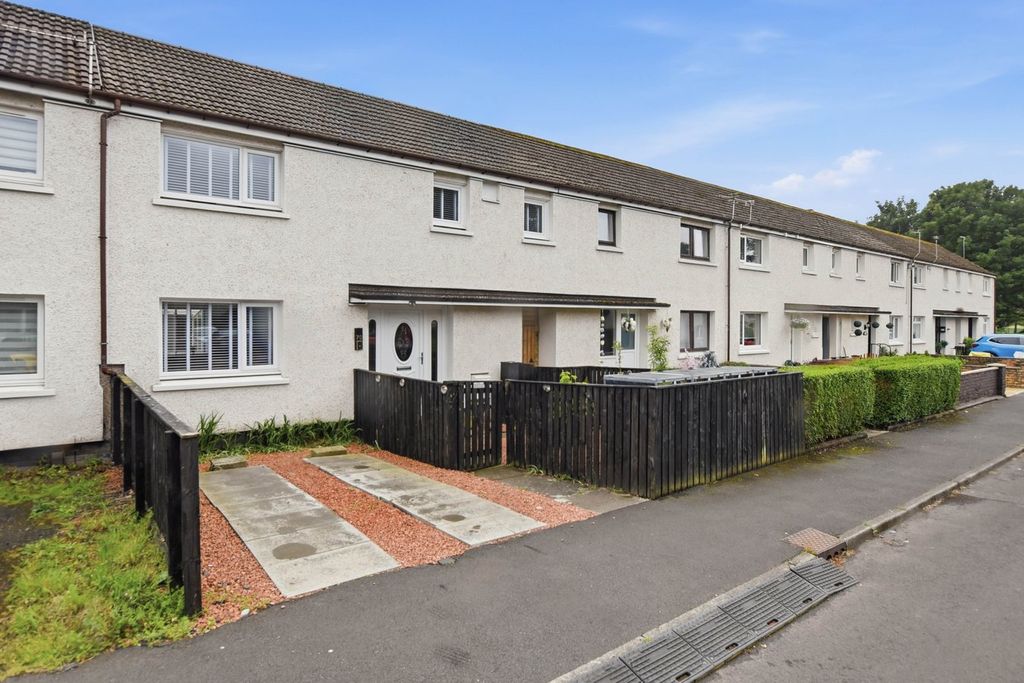 Property photo 1 of 30