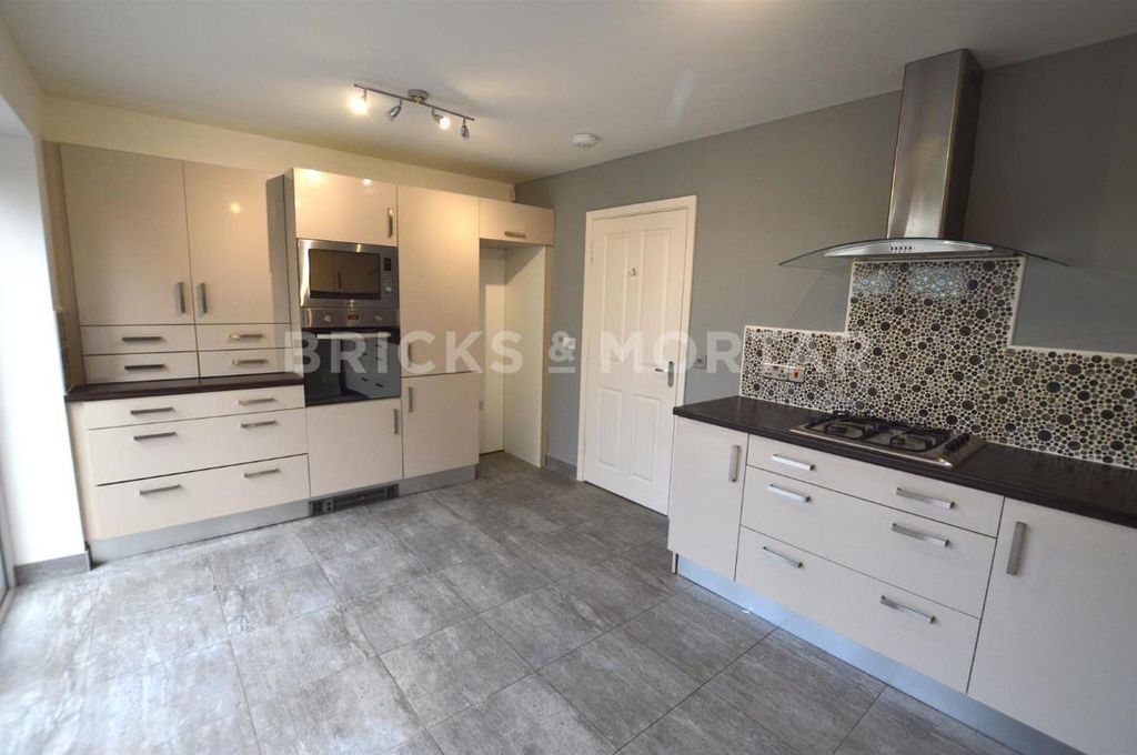 Property photo 2 of 13 Screenshot 2025-07-29 114215.Png