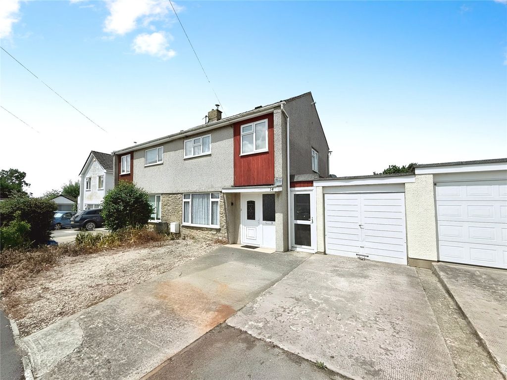 Property photo 1 of 16 External