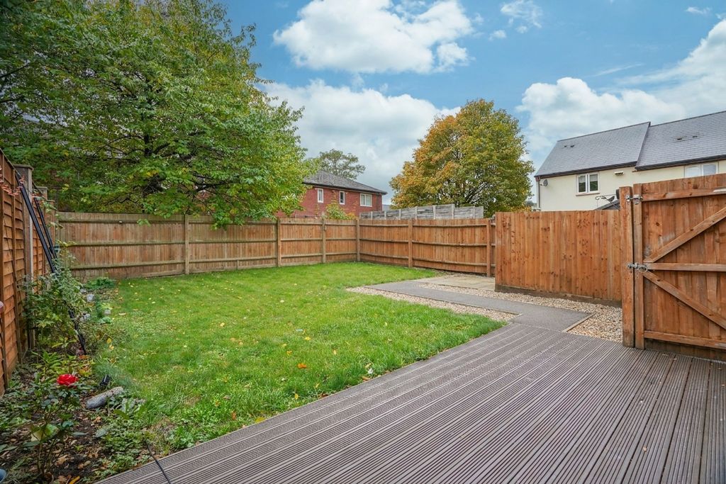 Property photo 2 of 4
