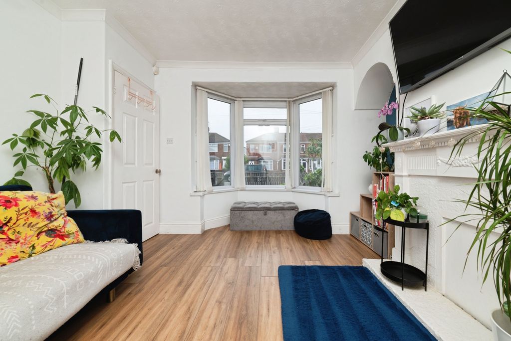 Property photo 2 of 15