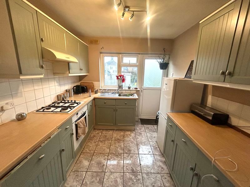 Property photo 2 of 11 Photo 2