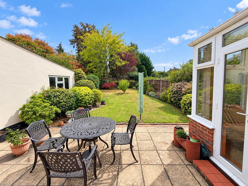 Property photo 2 of 16 Rear Garden.Png
