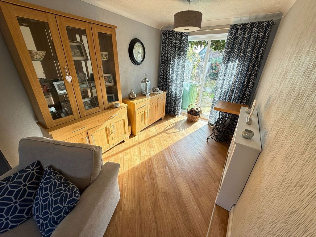 Property photo 3 of 24