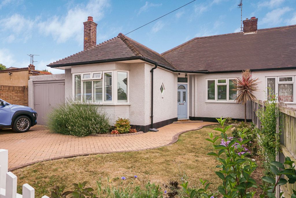 Property photo 1 of 34
