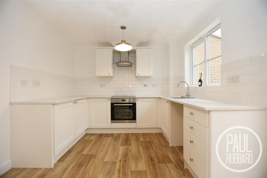 Property photo 3 of 21 7R5A4607-2.Jpg
