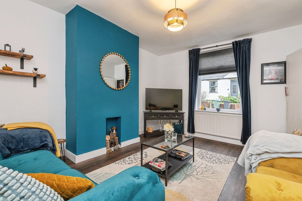 Property photo 2 of 16