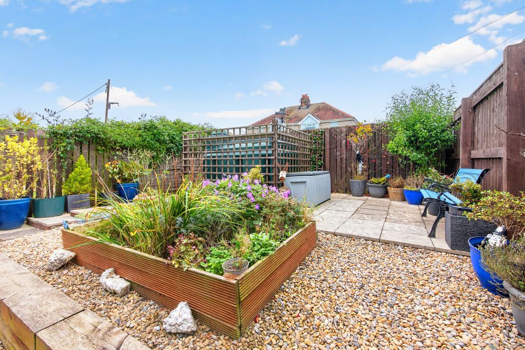 Property photo 3 of 19 Photo 4