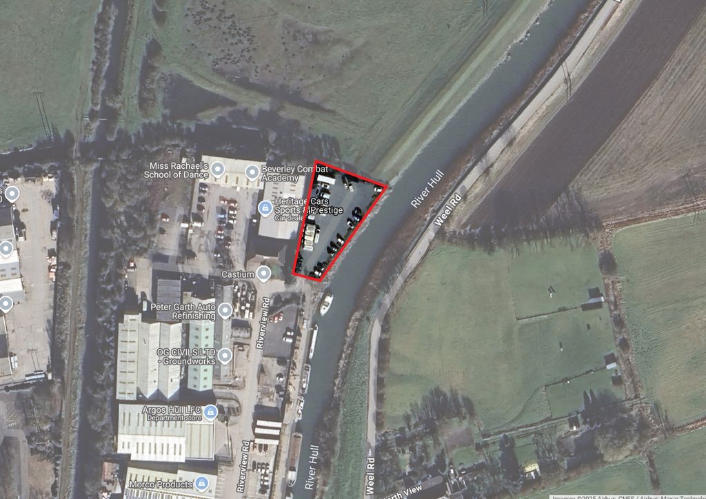 Property photo 1 of 1