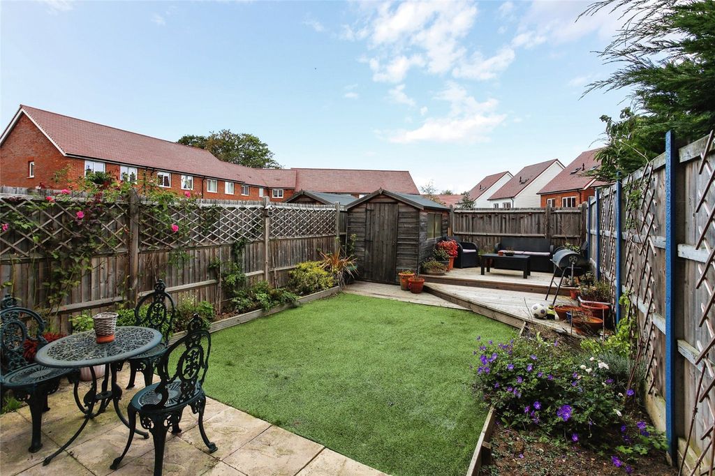 Property photo 3 of 17 Picture No. 14