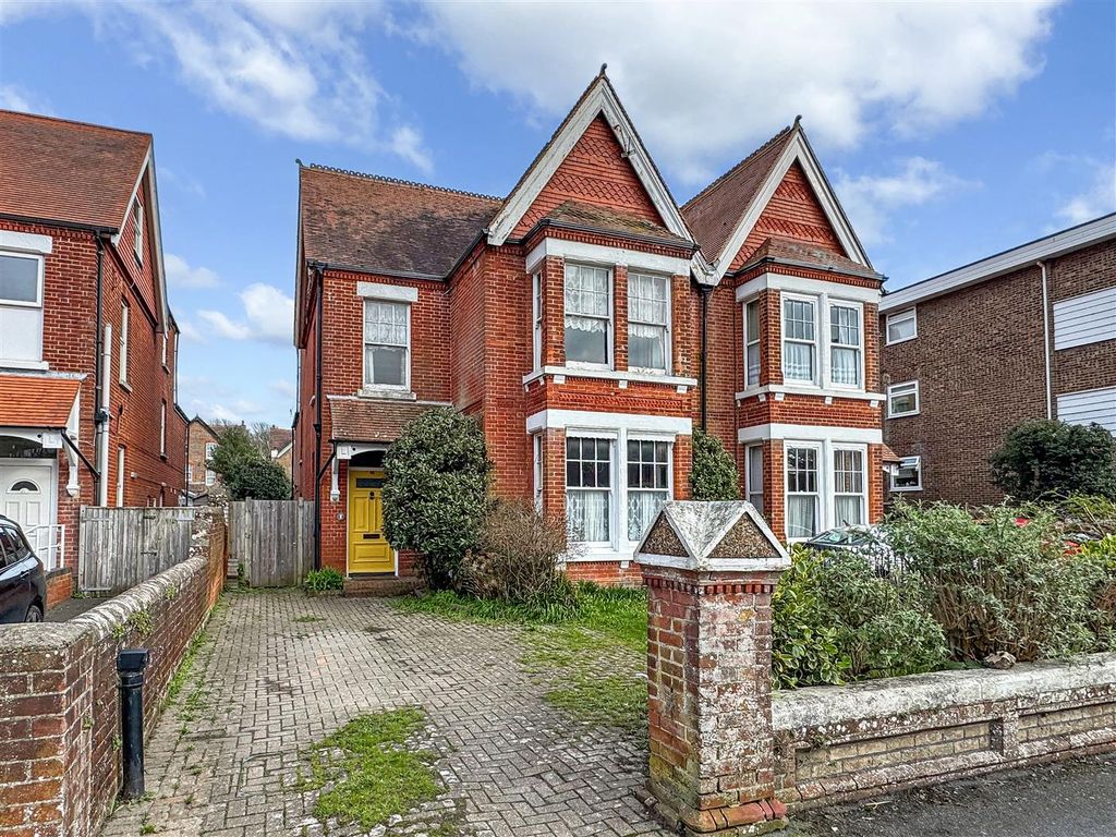 Additional image 24 of 5 bed semi-detached house for saleBeach Road, Littlehampton BN17