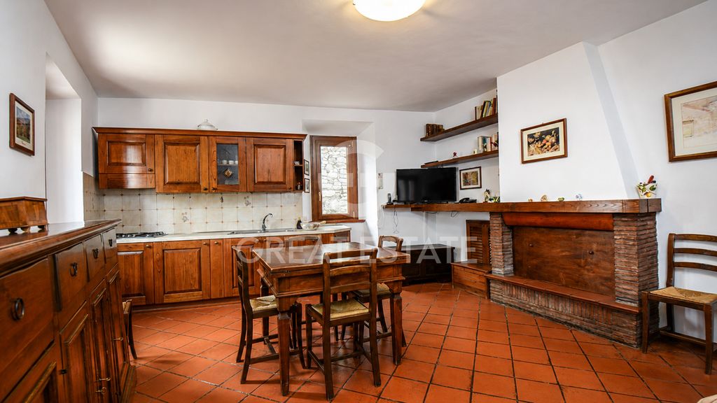 Property photo 2 of 23 Interiors