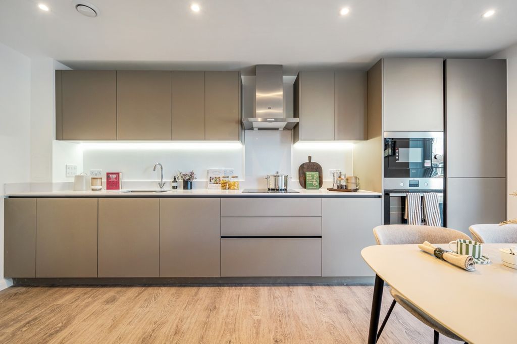 Property photo 2 of 15 Kitchen/Dining