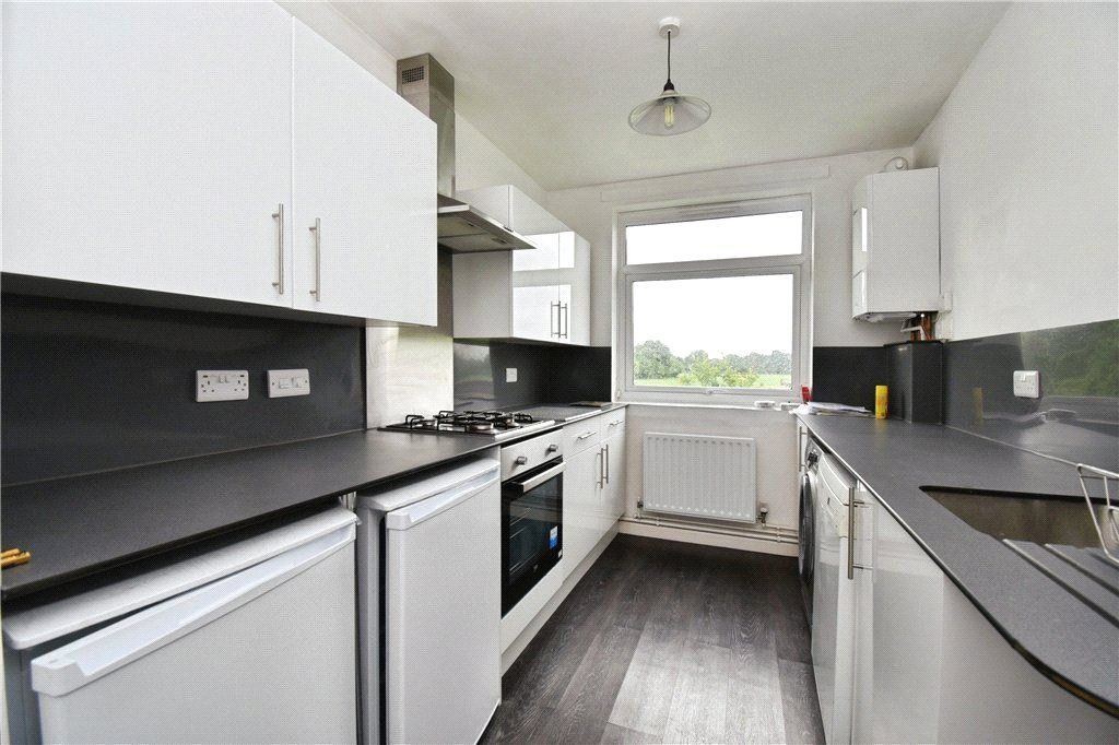 Property photo 2 of 11 Picture No. 08