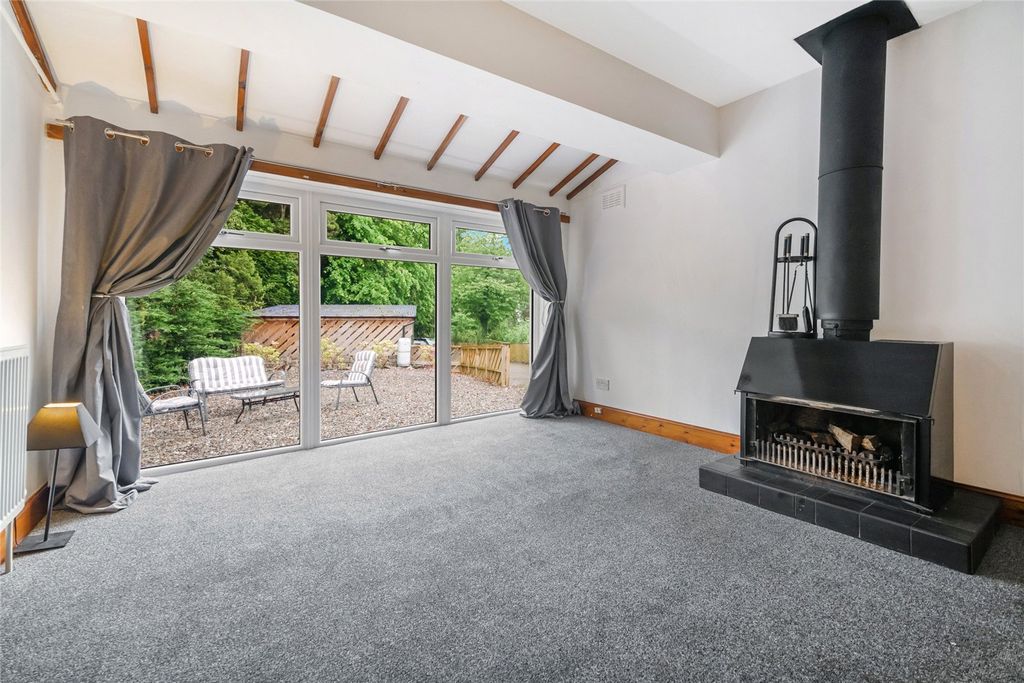 Property photo 3 of 18 Picture No. 04