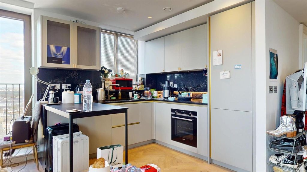 Property photo 2 of 18 67E69Dd999594c5Fdf96Ab5E_1932E8Fb6d480E815Cfbebc06