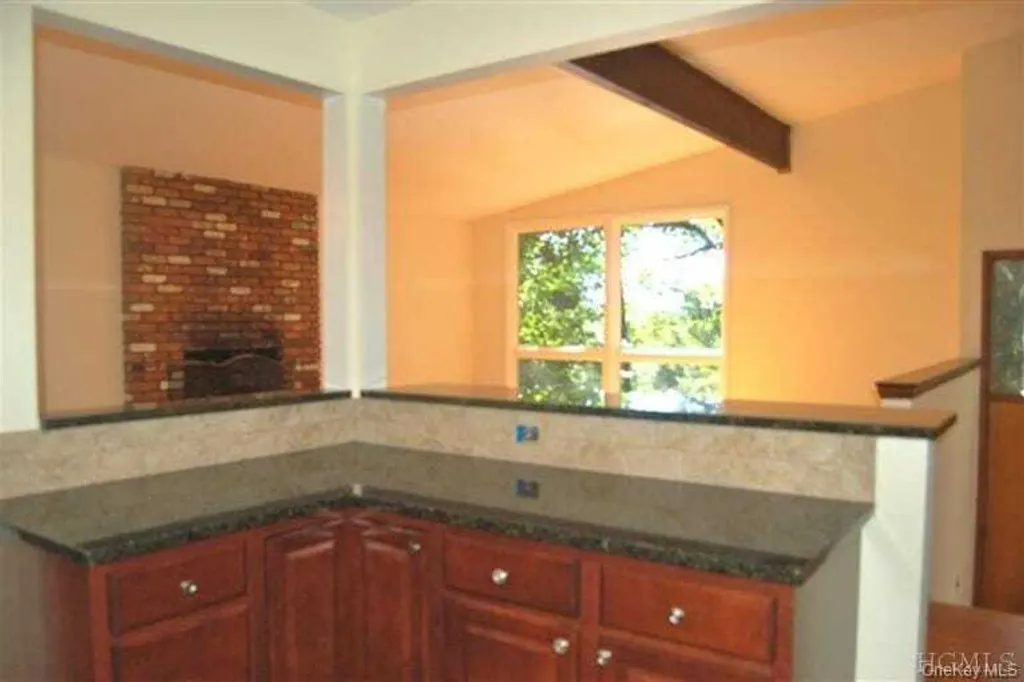 Property photo 3 of 20 <Alttext/>