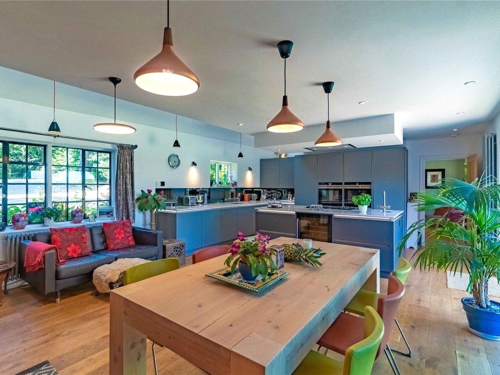 Property photo 2 of 12 Picture No. 09