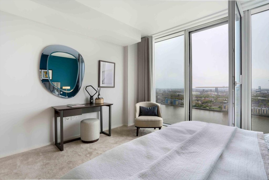 Property photo 2 of 24 Image