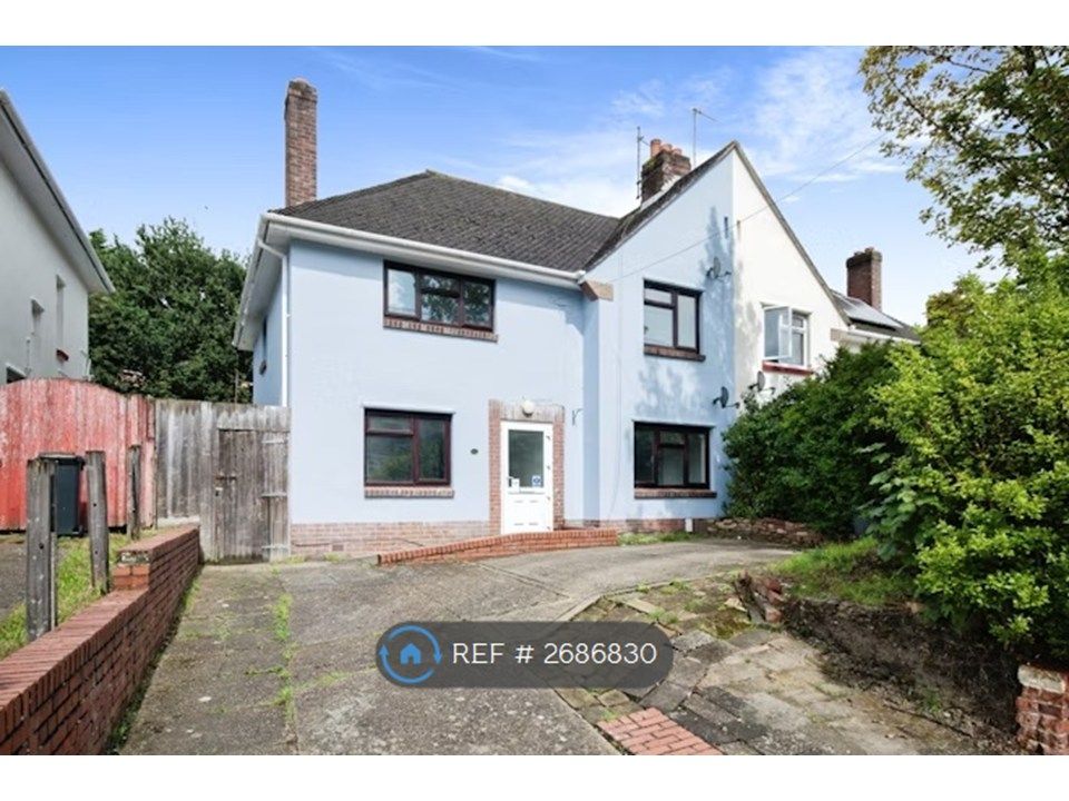 Property photo 1 of 20 Front