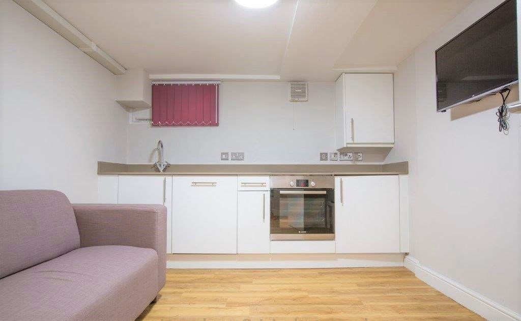 Property photo 1 of 4