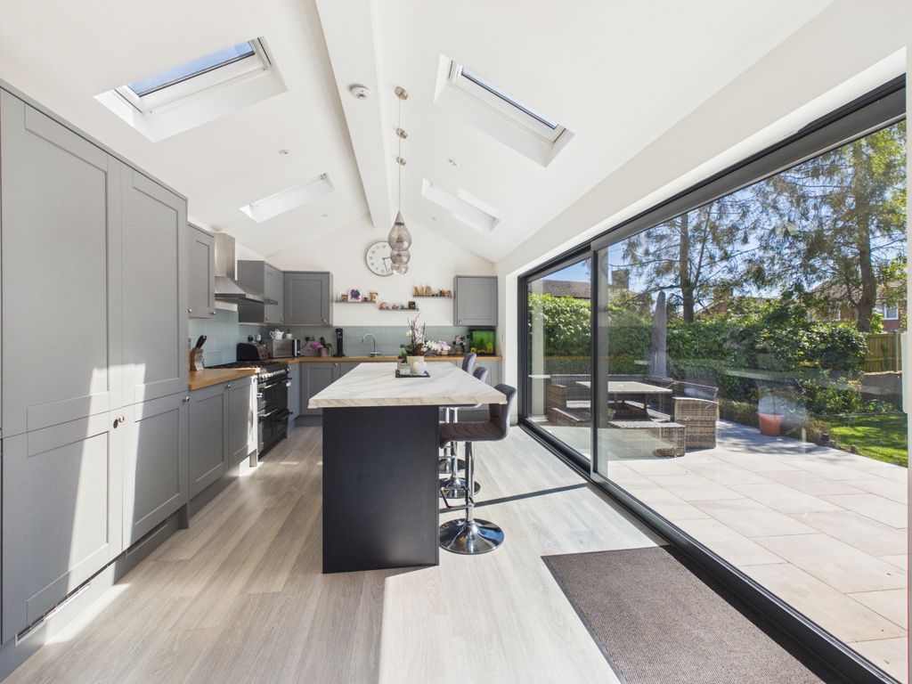 Property photo 2 of 24 Photo 2