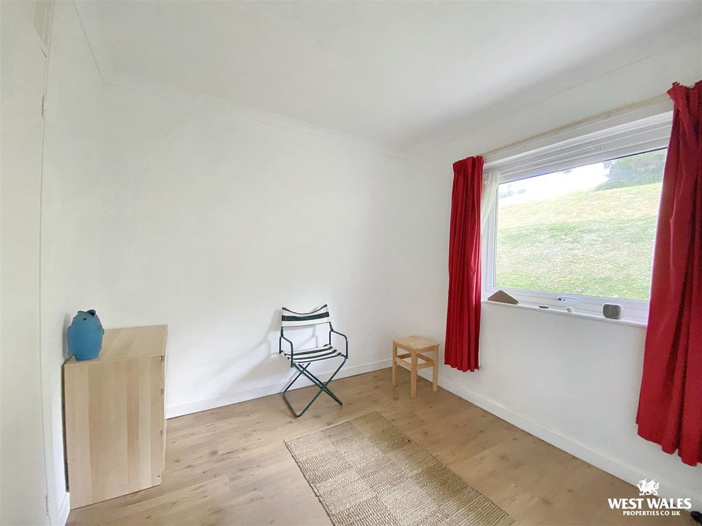Additional image 12 of 2 bed flat for saleDevon Court, Freshwater East, Pembroke SA71
