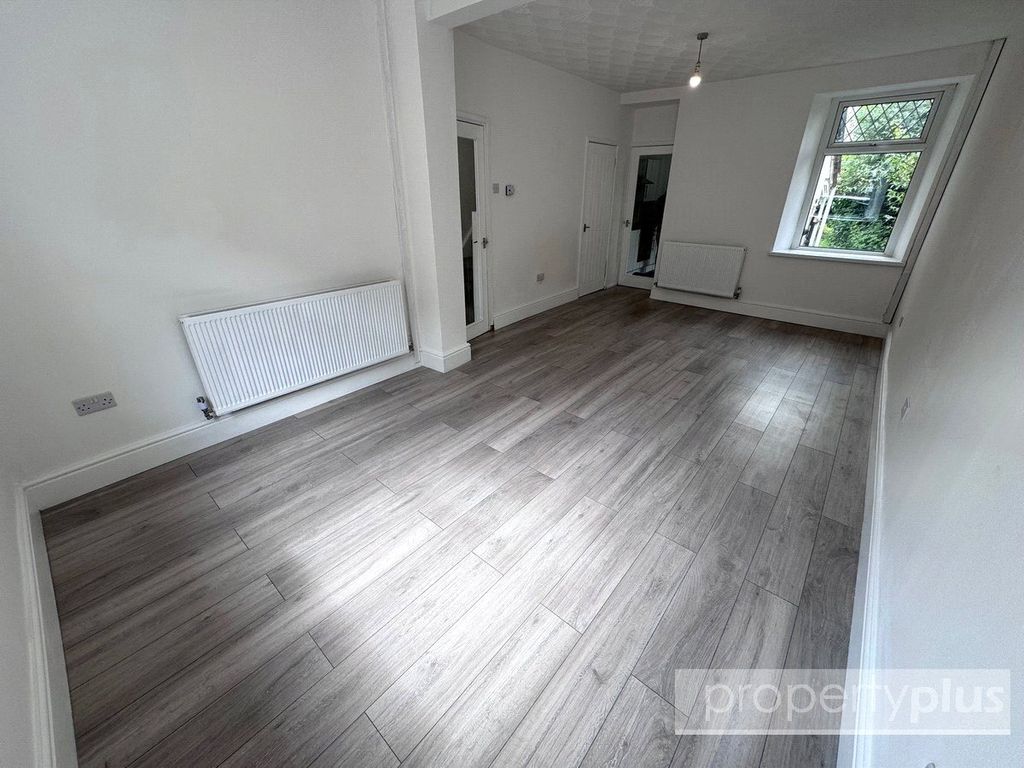 Property photo 3 of 13 Picture No. 07