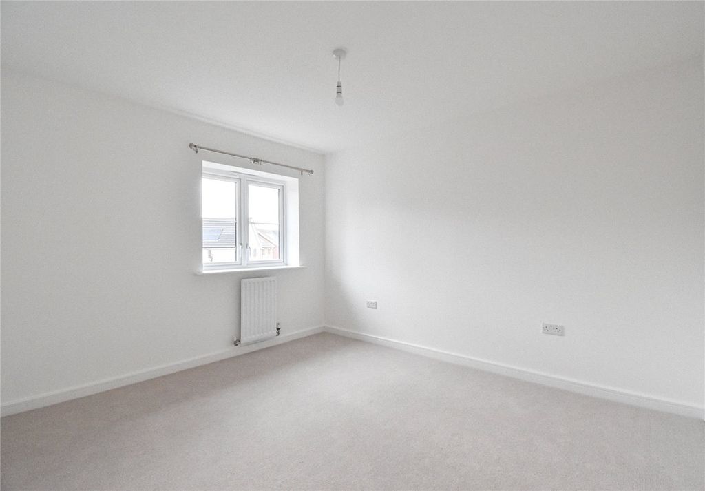 Property photo 2 of 8 Picture No. 02
