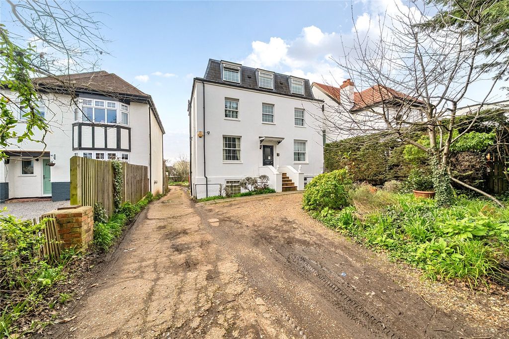 Property photo 2 of 12 Exterior