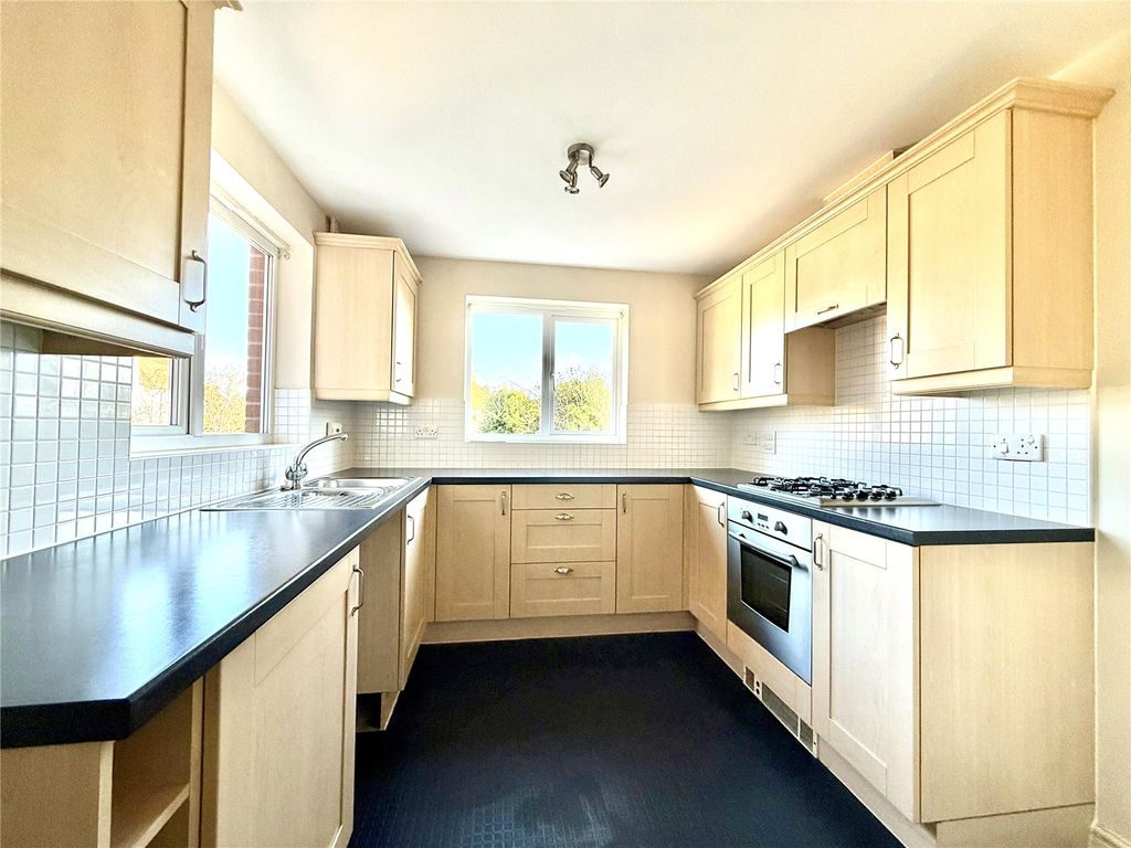 Property photo 2 of 12 Picture No. 09