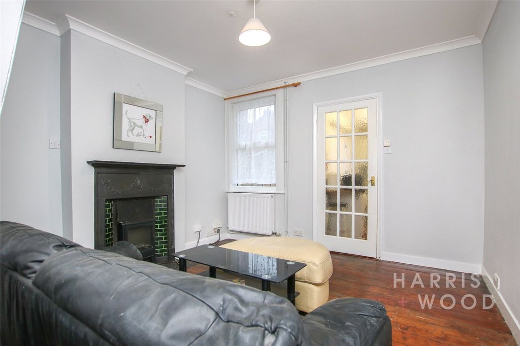 Property photo 2 of 14 Picture No. 19