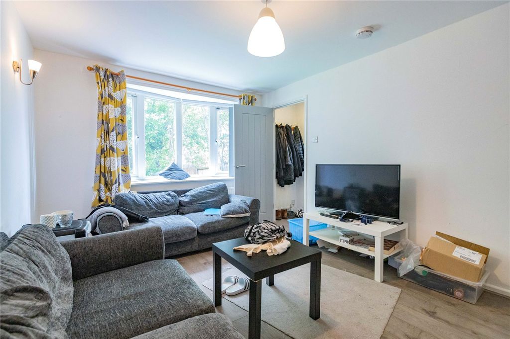 Property photo 3 of 16 Picture No. 22