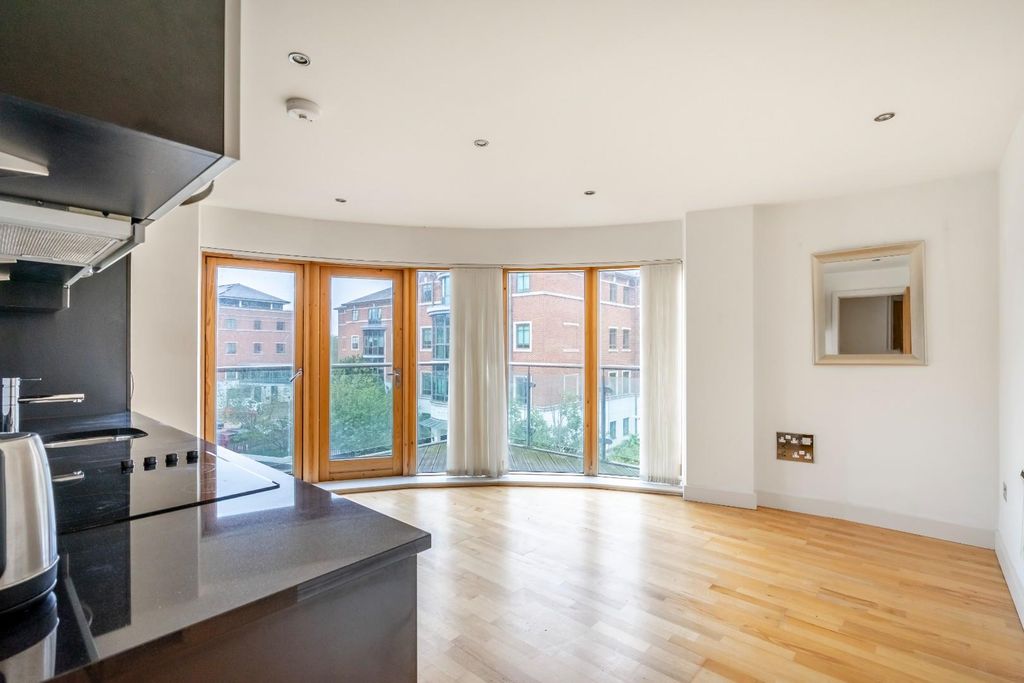 Property photo 3 of 16 68cc-5.Jpg