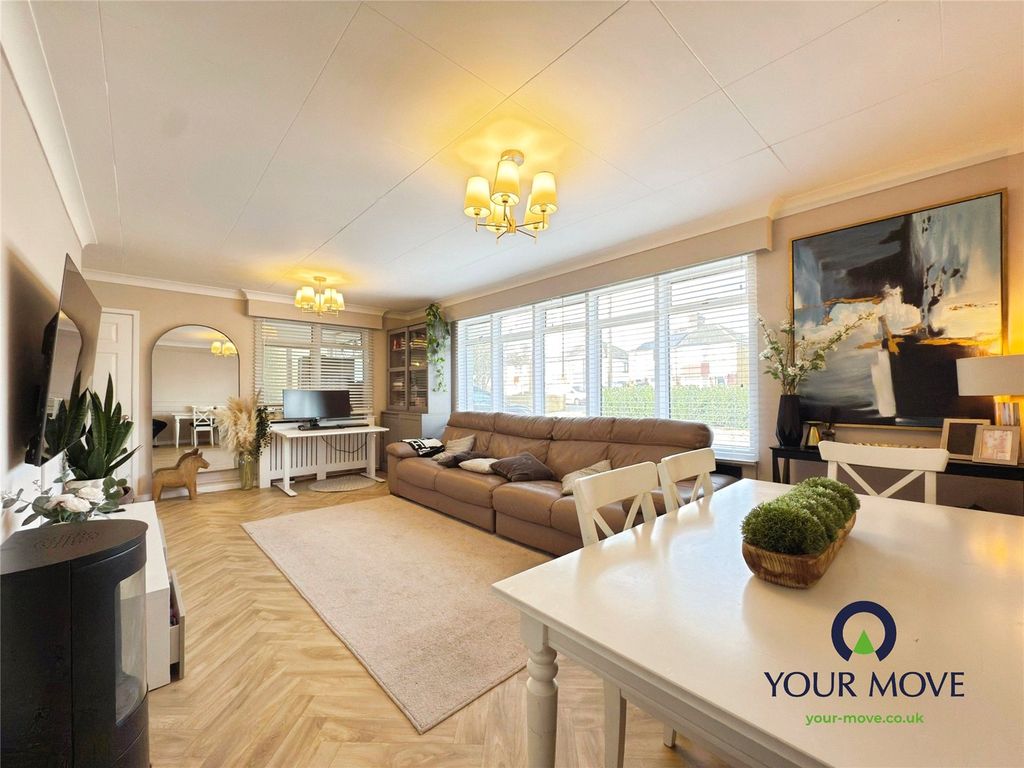 Property photo 2 of 16 Lounge/Diner