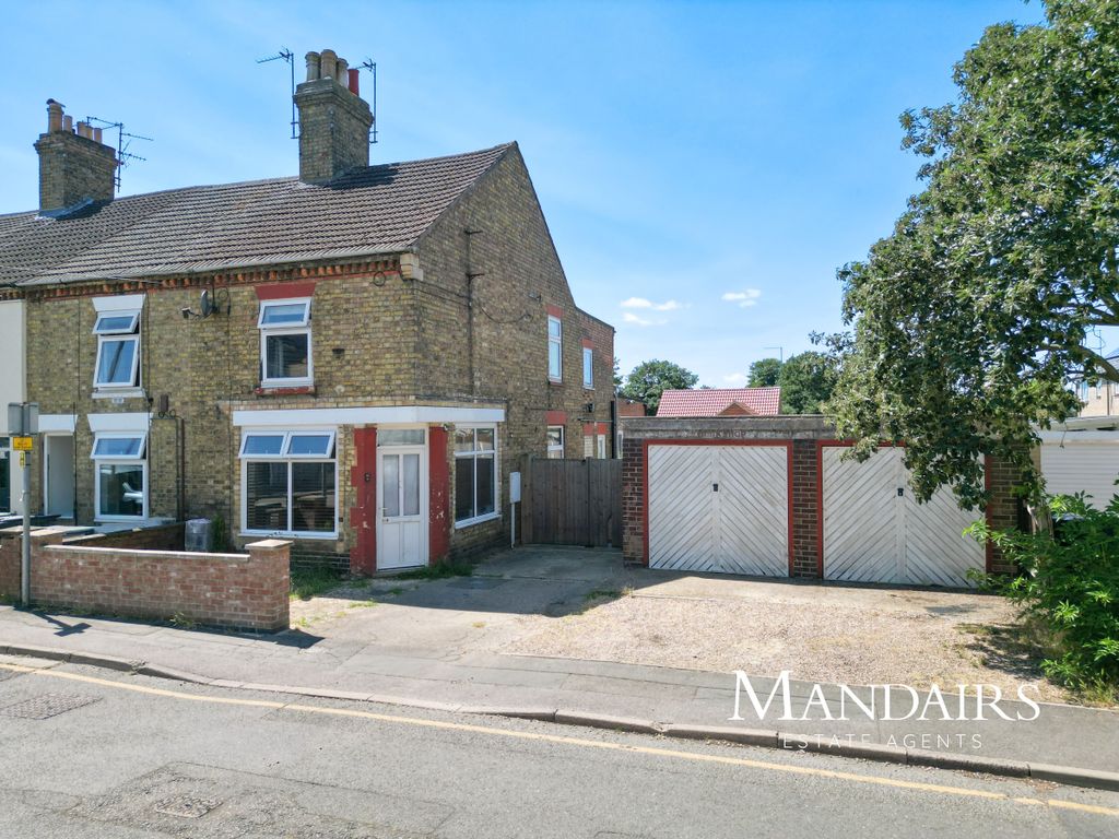 Property photo 1 of 33