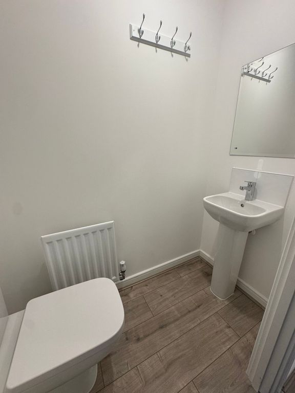 Property photo 3 of 19