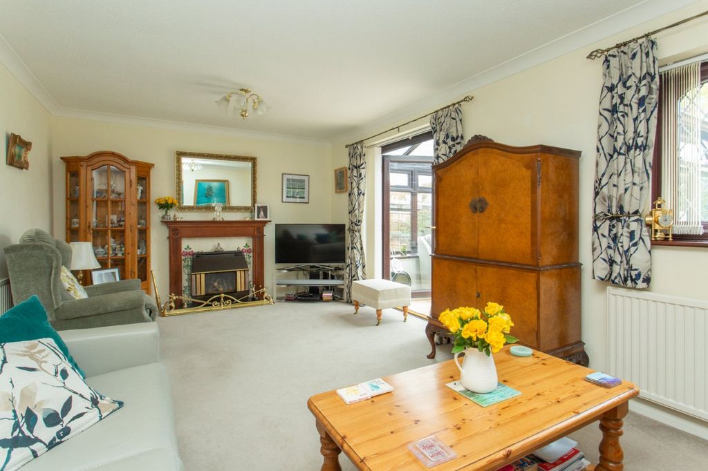 Property photo 2 of 18 Picture 2