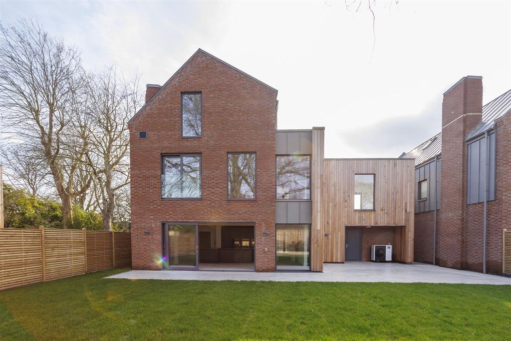 Property photo 2 of 34 Plot_3_The_Dragoon_37.Jpg