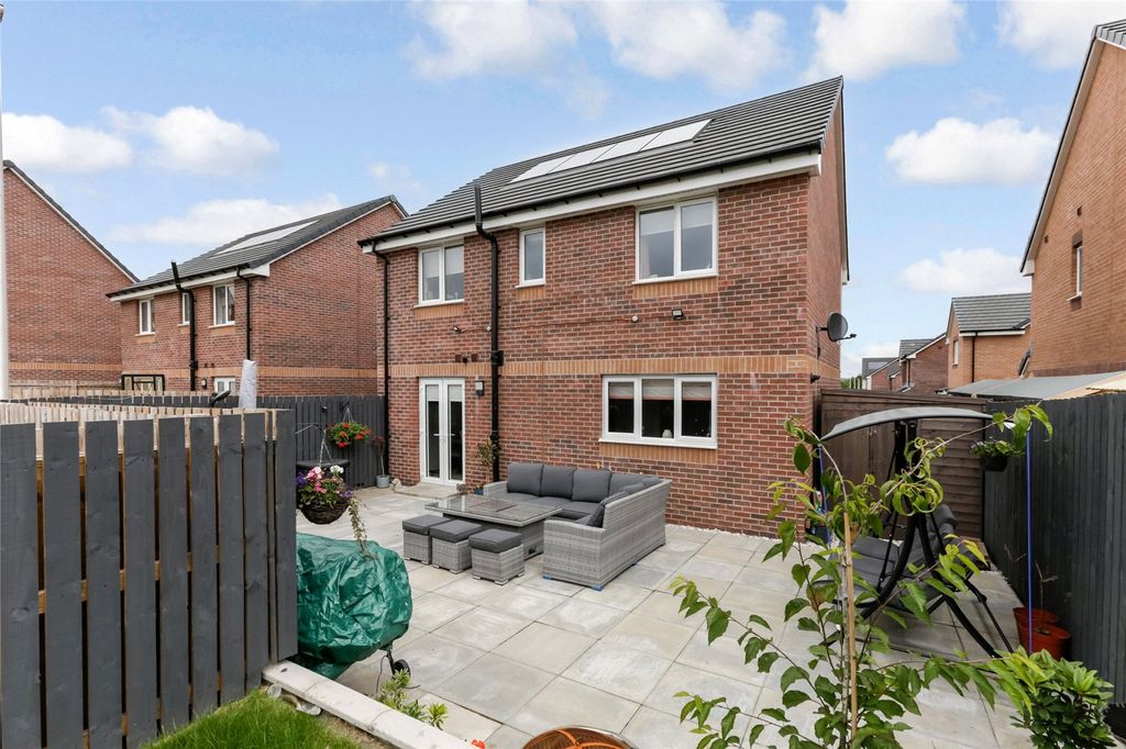 Property photo 1 of 23 Picture No. 21