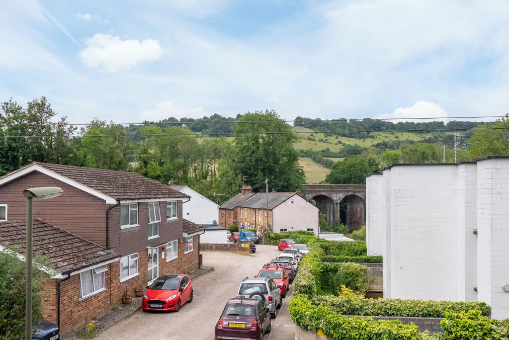 Property photo 3 of 11 Dsc03747