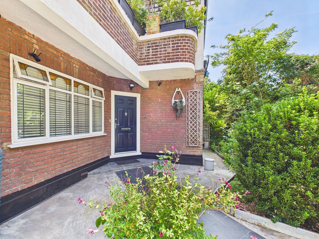 Property photo 1 of 19