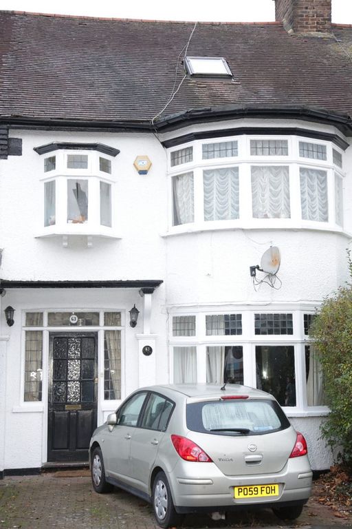 Property photo 1 of 12