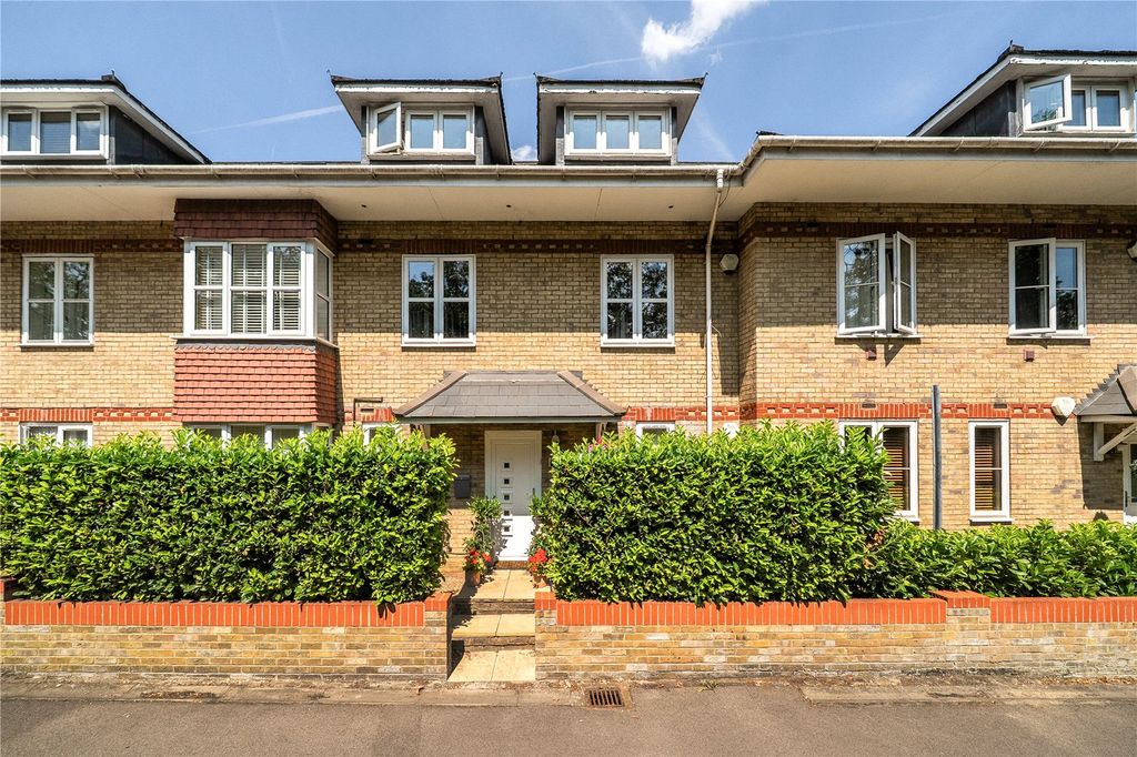 Property photo 1 of 17 Picture No. 02